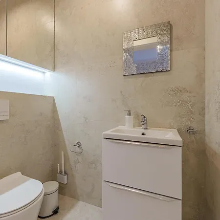 Doki By Comfort Apartamento Gdansk